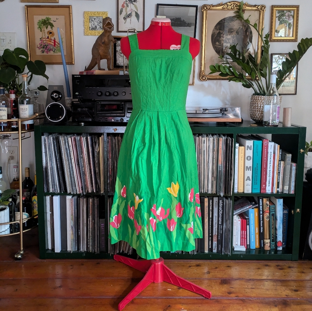 Malia Honolulu green tulip sundress M